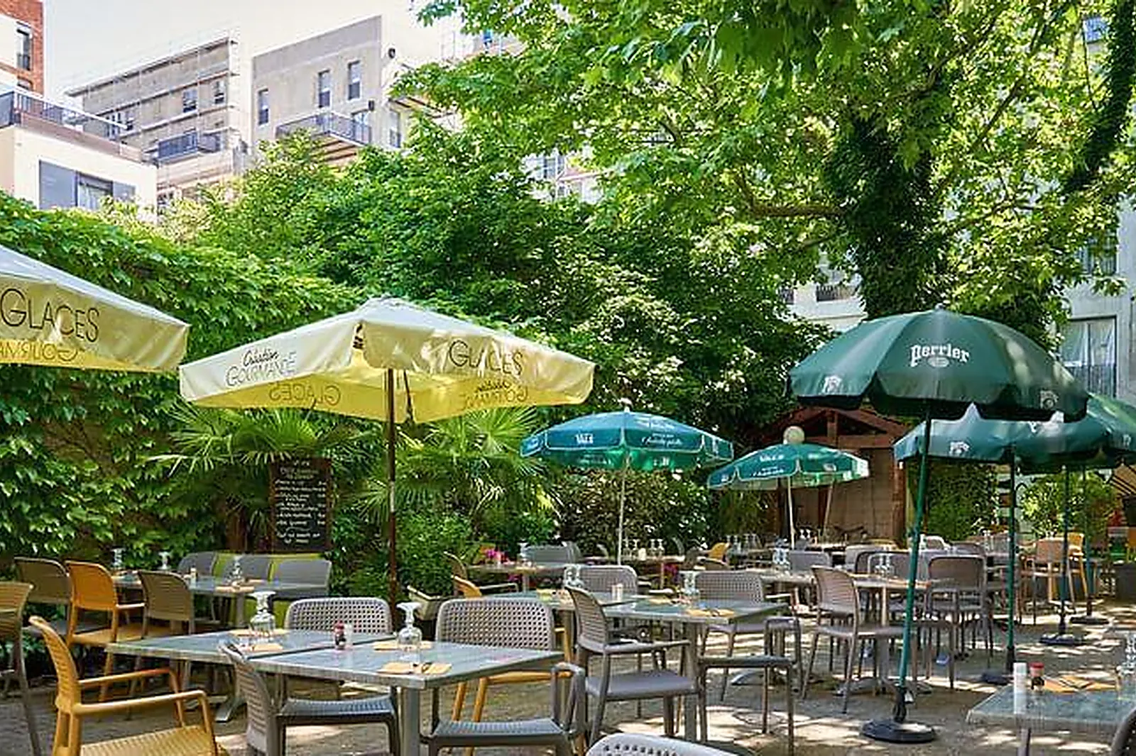 Lieux événementiels, L'AUTRE MONDE