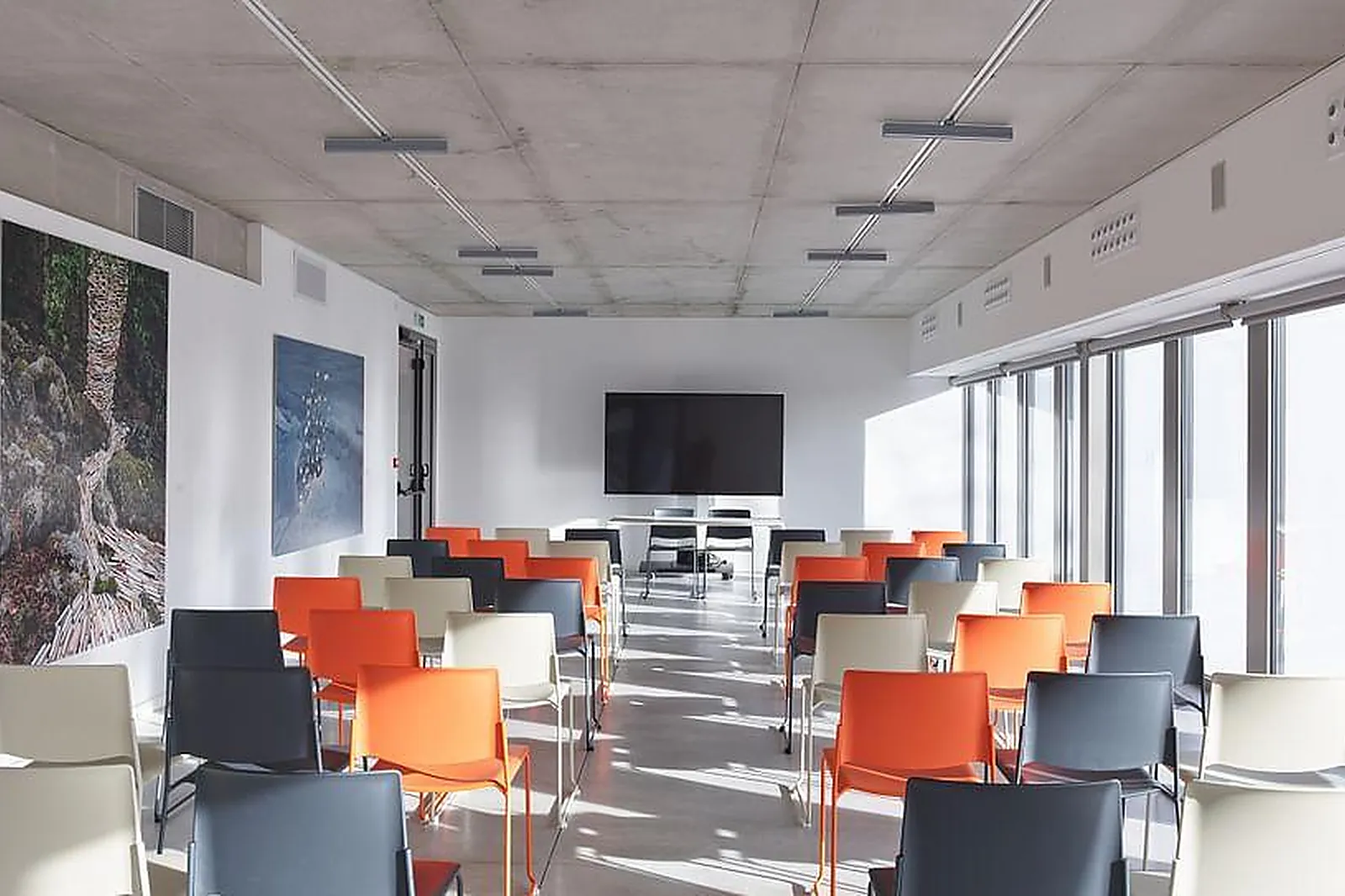 Lieux événementiels, LEVEL IW