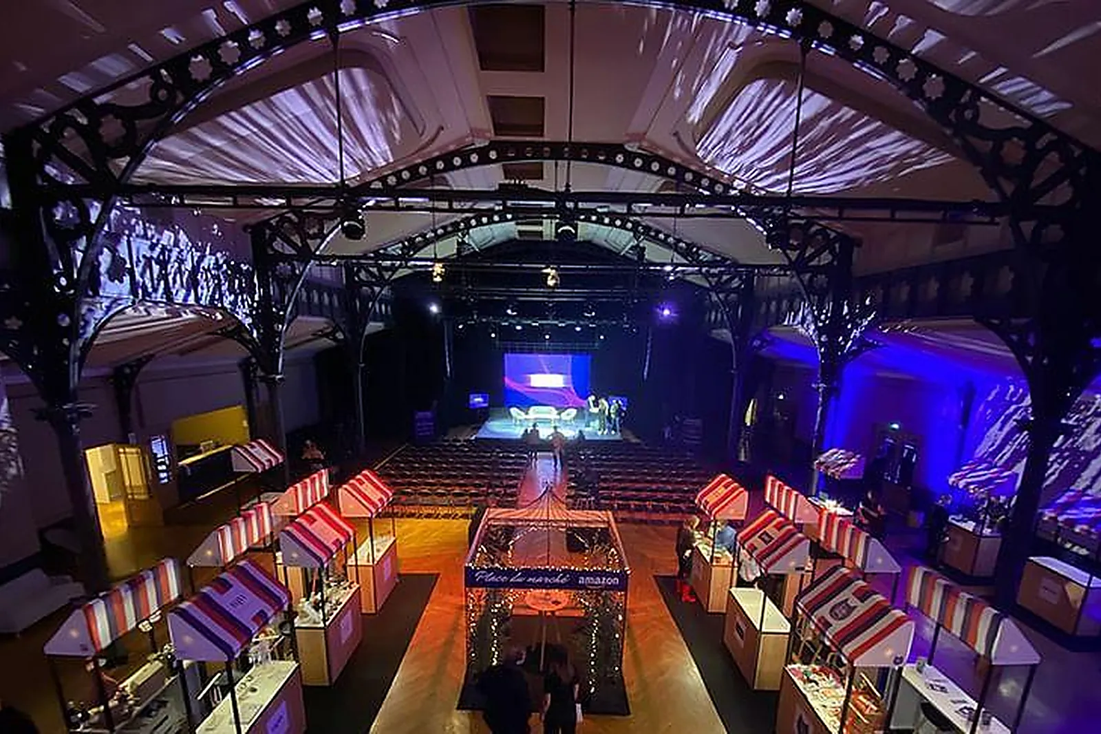 Lieux événementiels, L'ELYSÉE MONTMARTRE