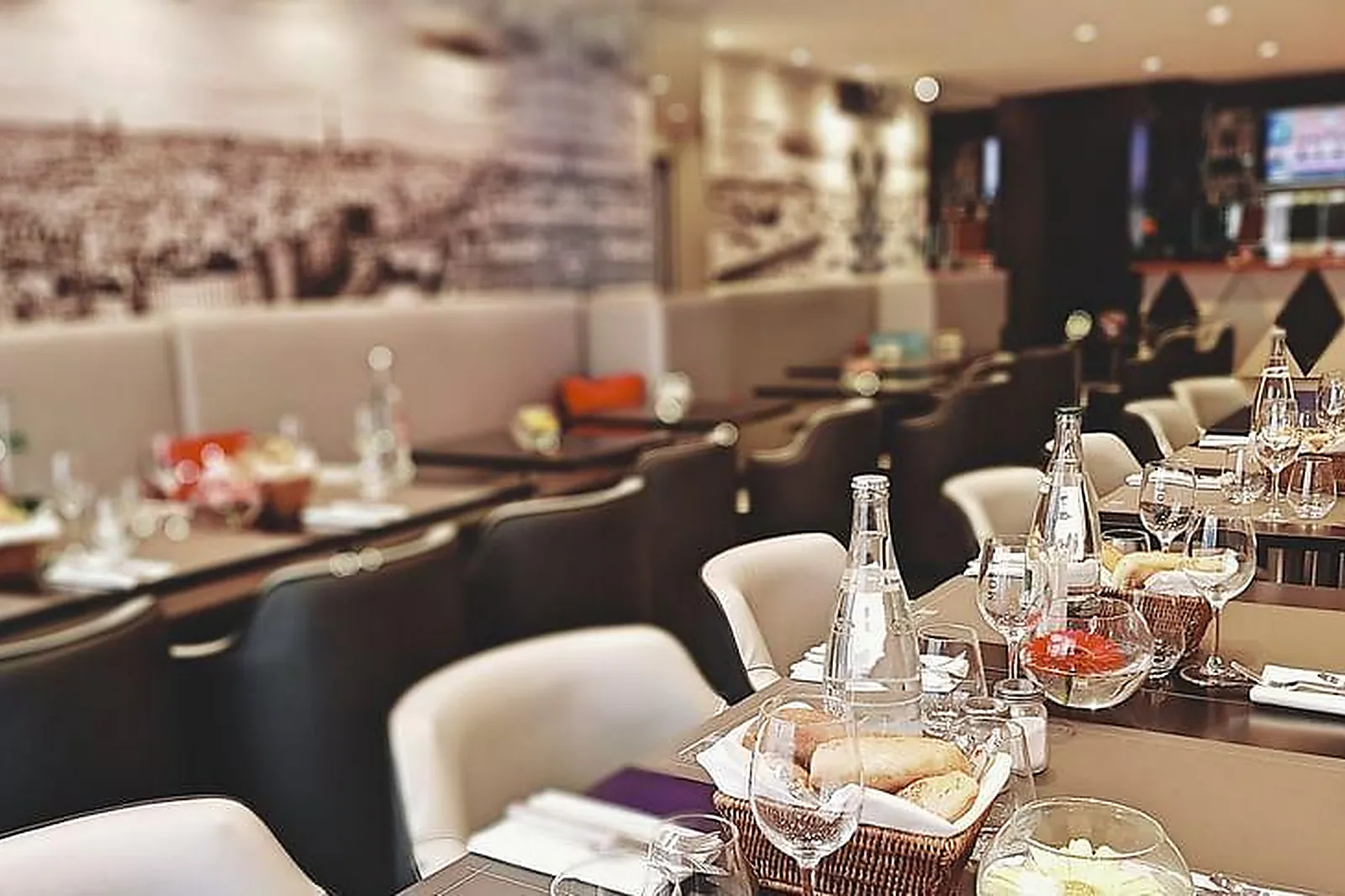 Lieux événementiels, L'EMPIRE PARIS ****