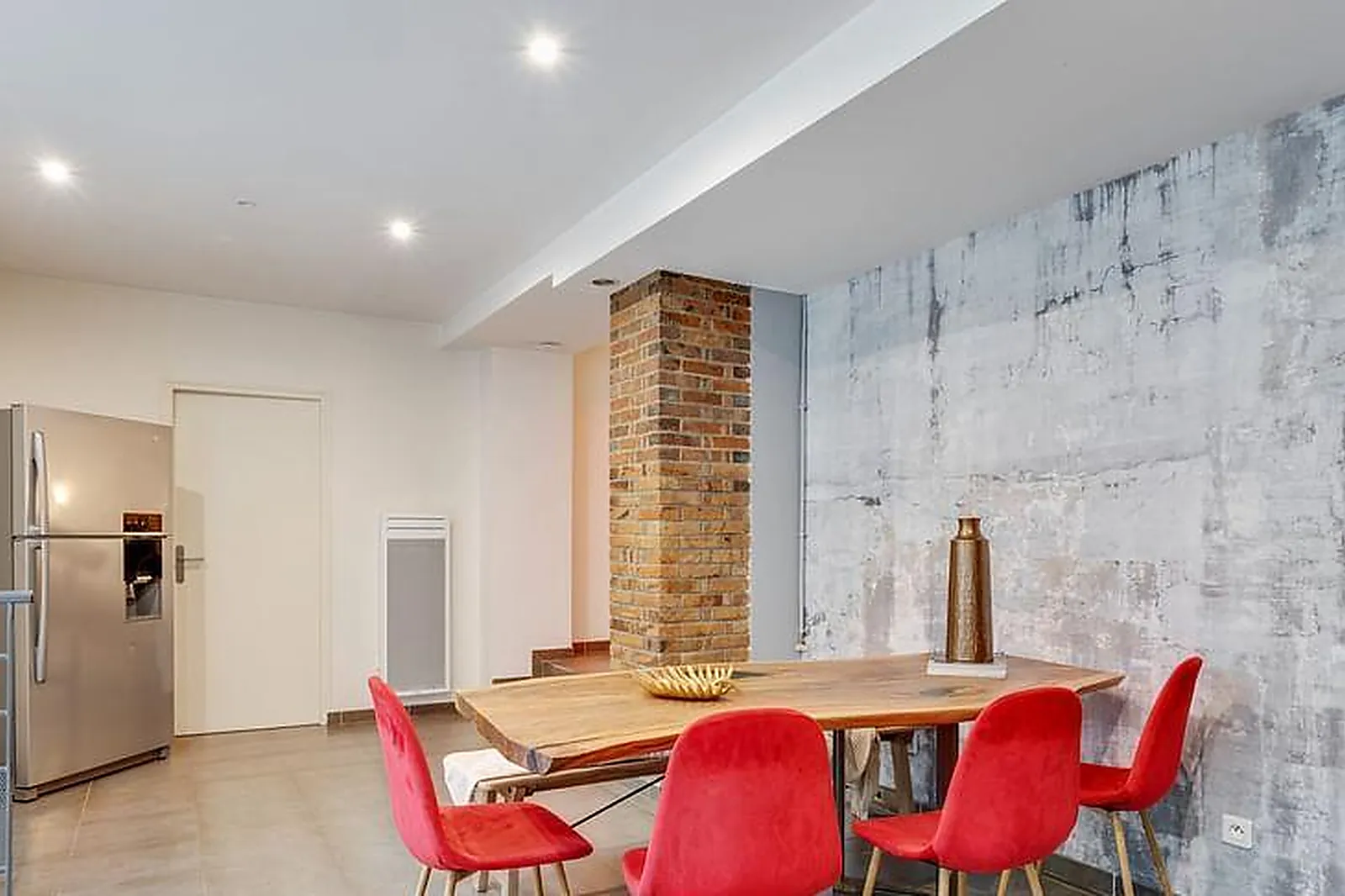 Lieux événementiels, L'ENDROIT