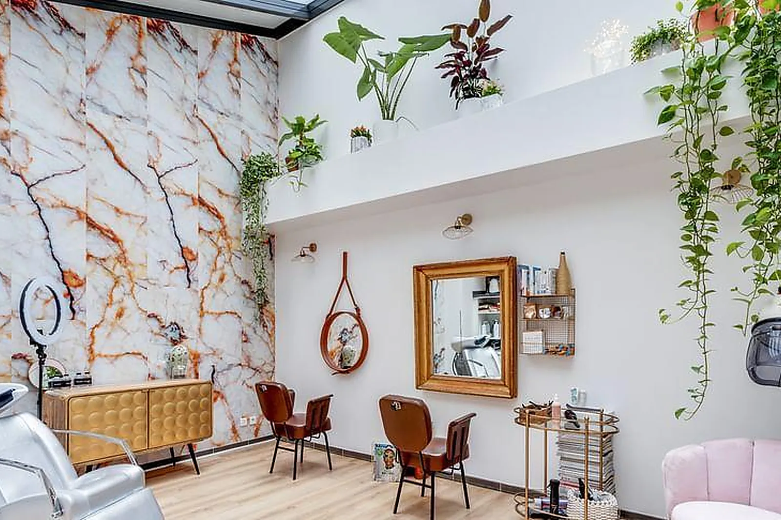 Lieux événementiels, L'ENDROIT