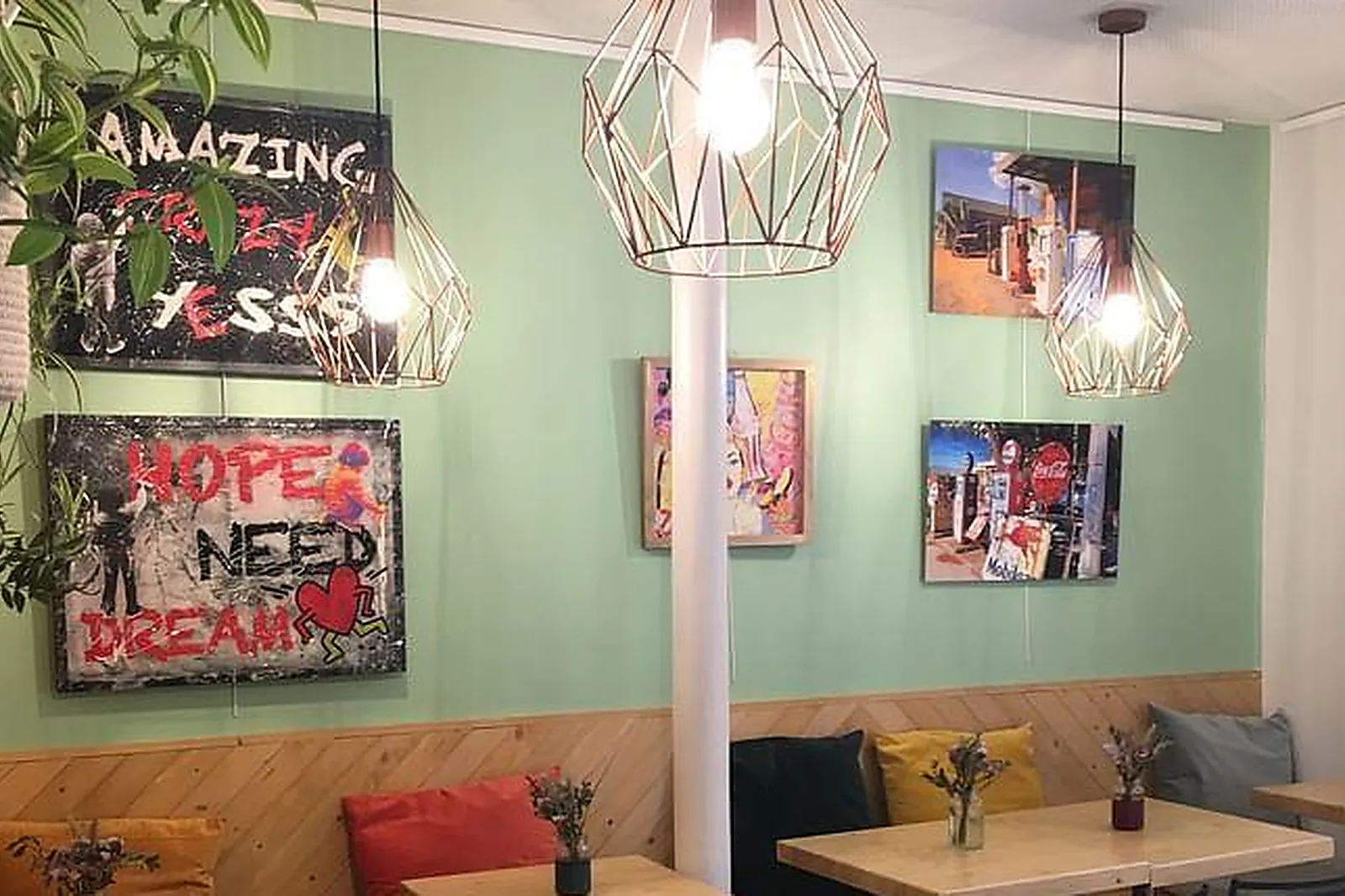 Lieux événementiels, L'ENTITHÉ