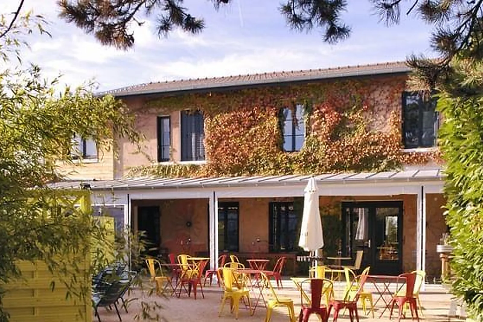 Lieux événementiels, L'ERMITAGE ****