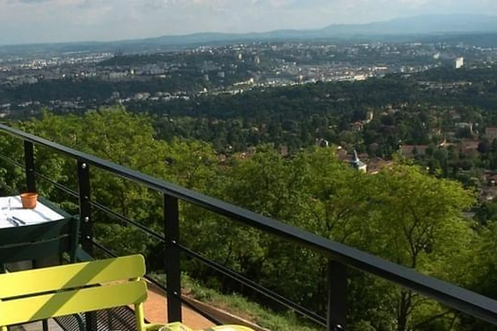 Lieux événementiels, L'ERMITAGE ****