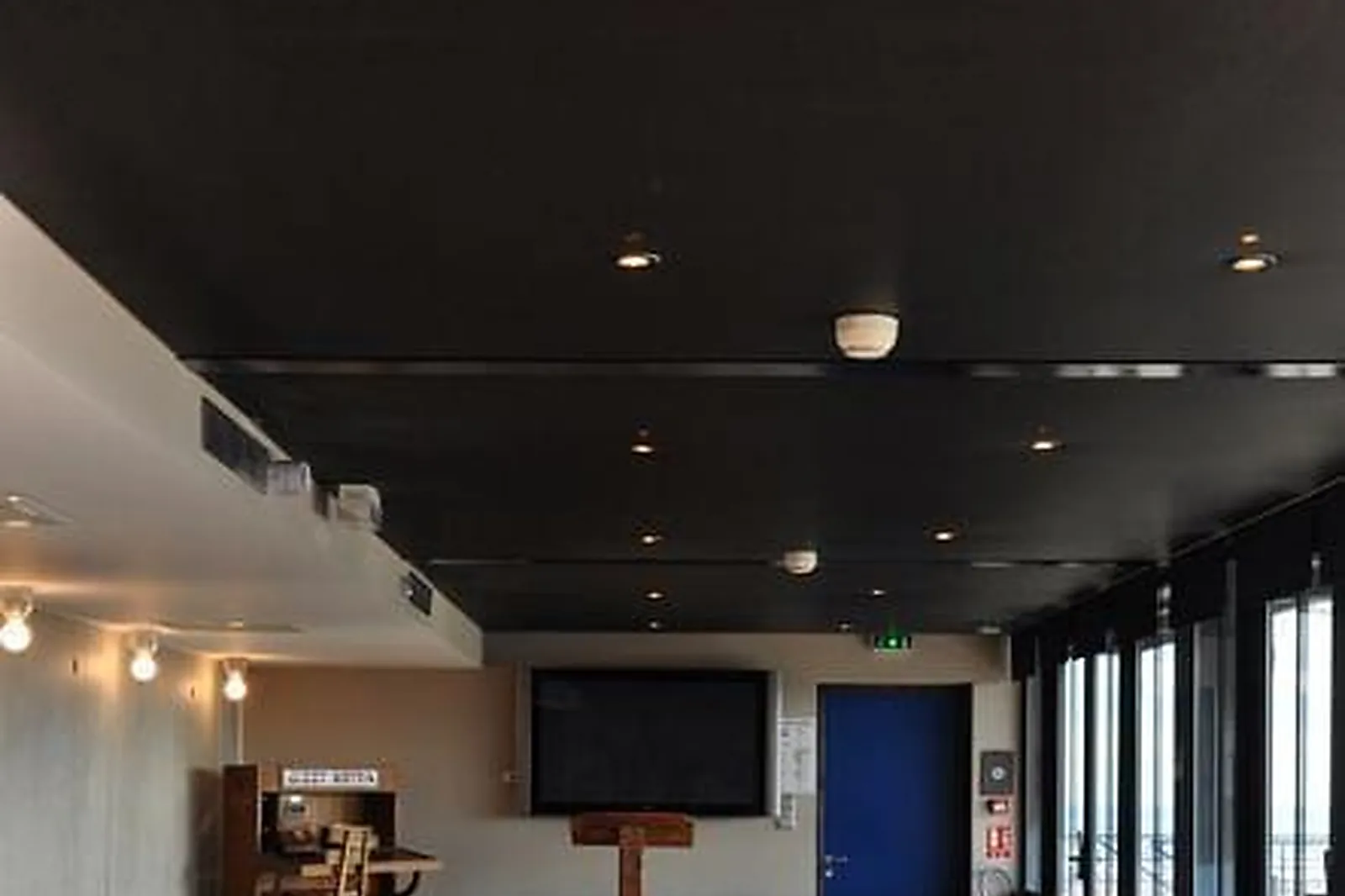 Lieux événementiels, L'ERMITAGE ****