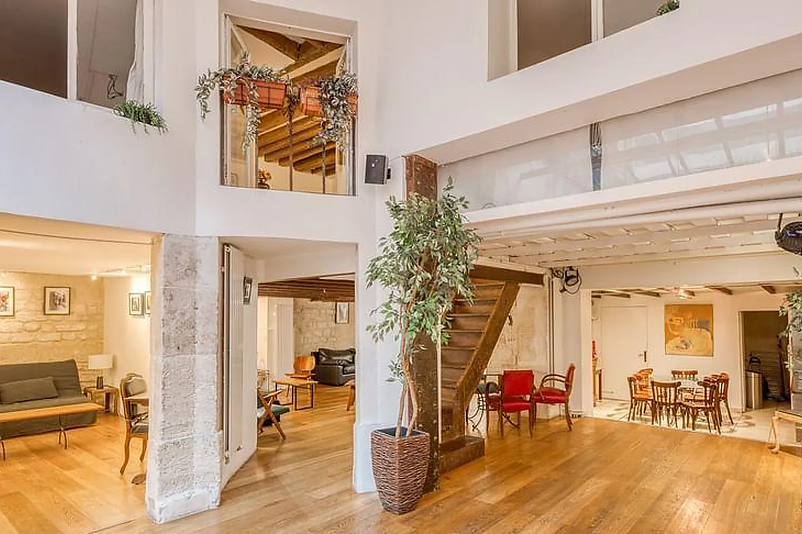 Lieux événementiels, L'ESPACE INSOLITE