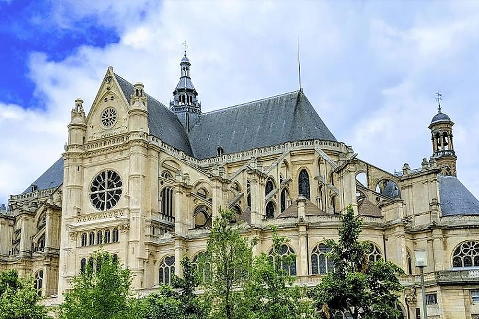 Lieux événementiels, L'ESPACE SOLIDAIRE