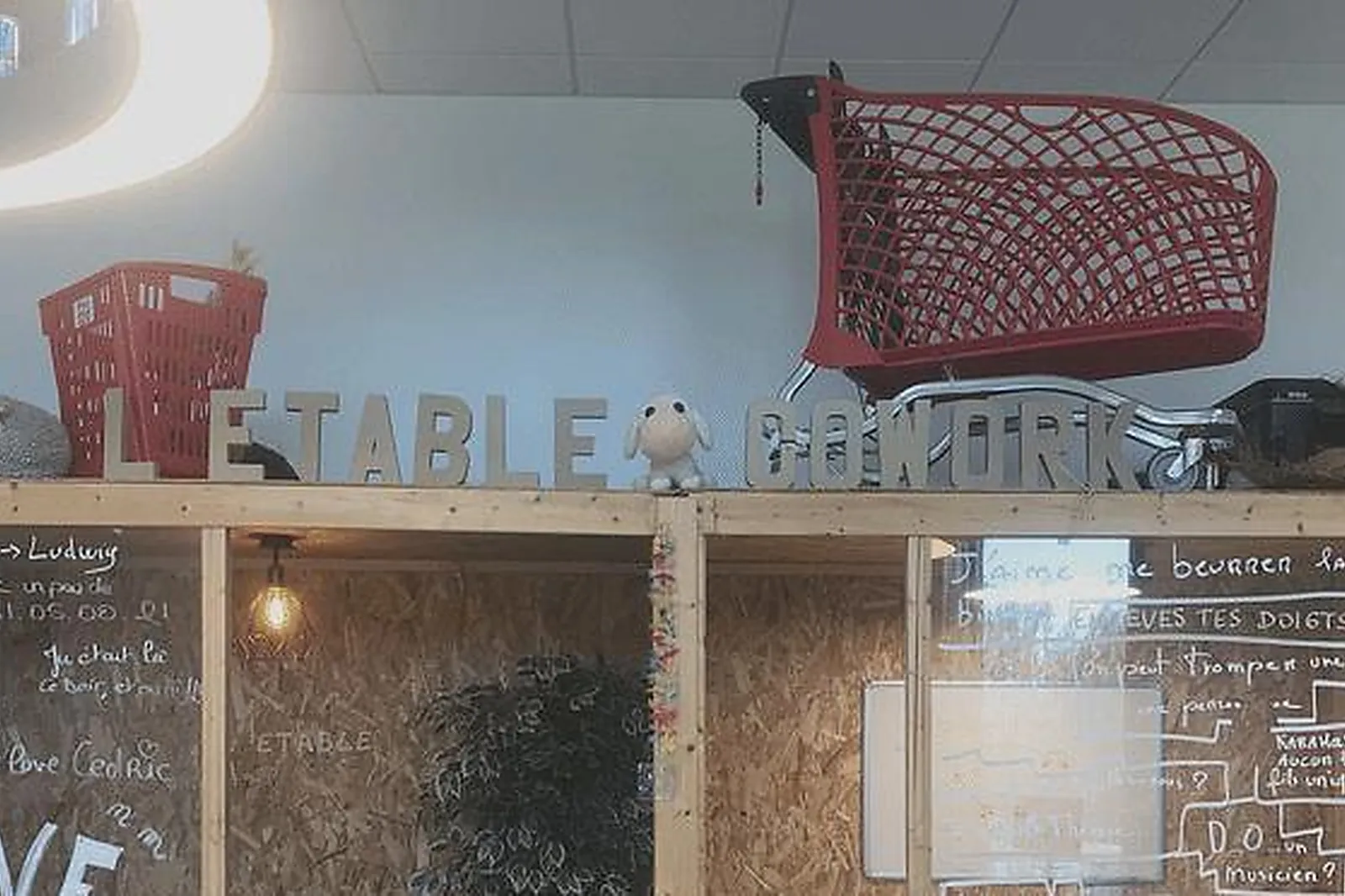 Lieux événementiels, L'ETABLE COWORK SORGUES