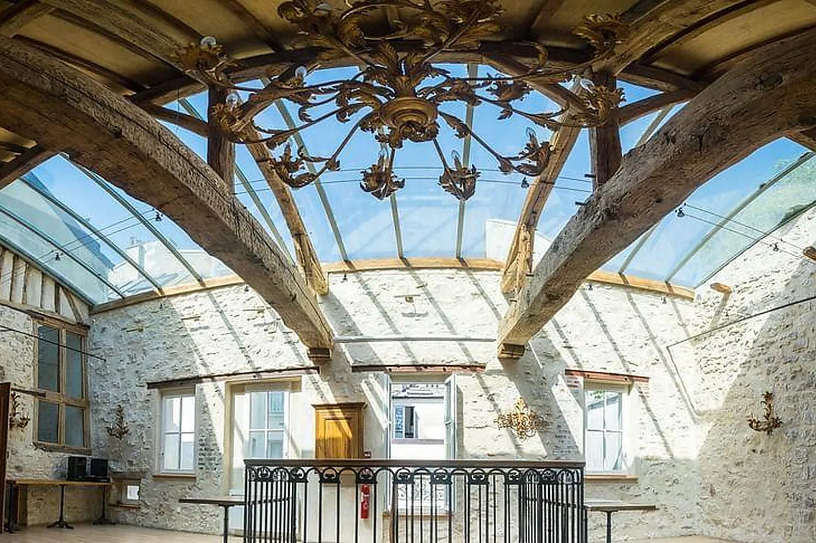 Lieux événementiels, L'ETOILE DE LA BUTTE