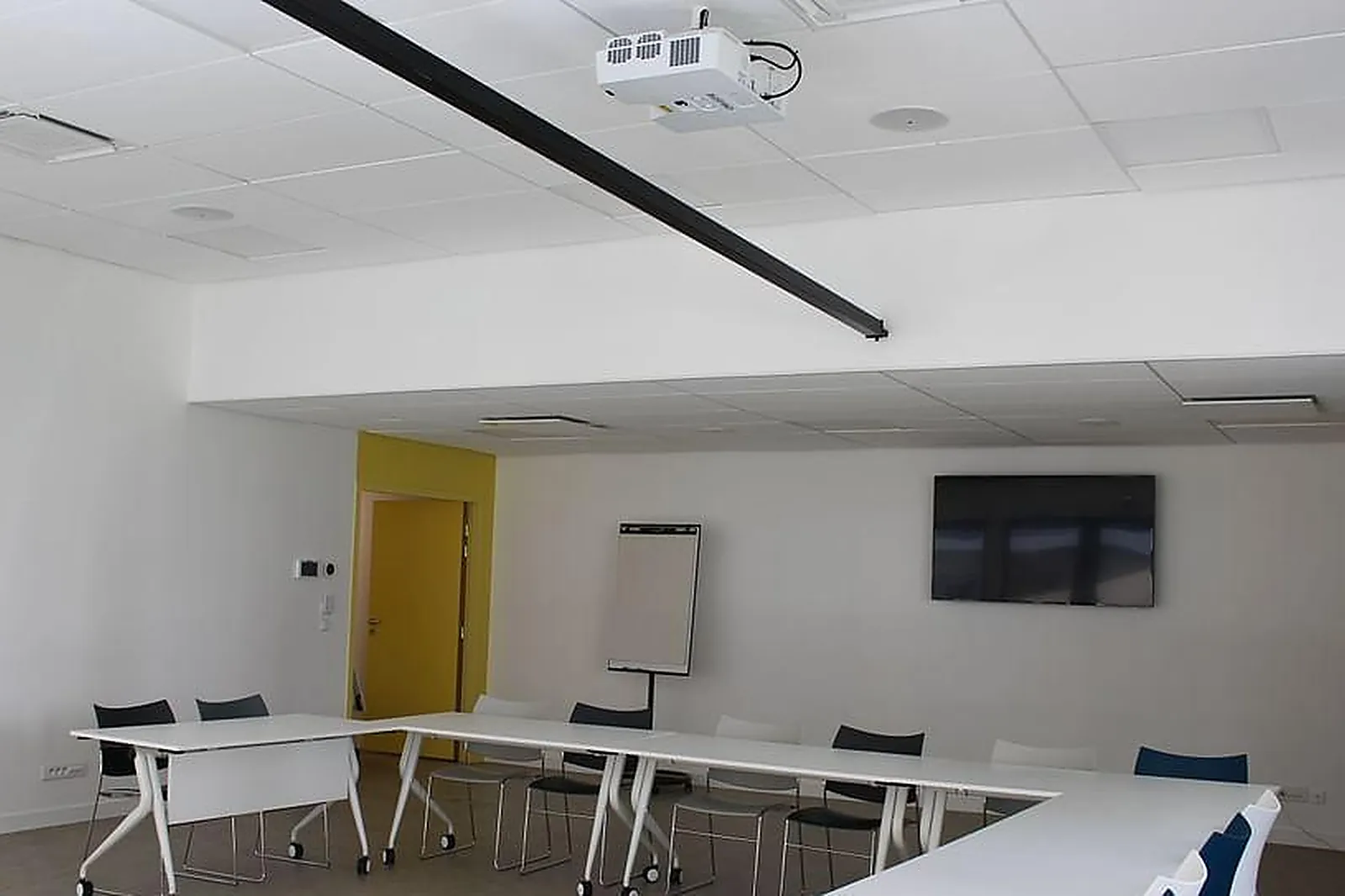 Lieux événementiels, L'EXTRA