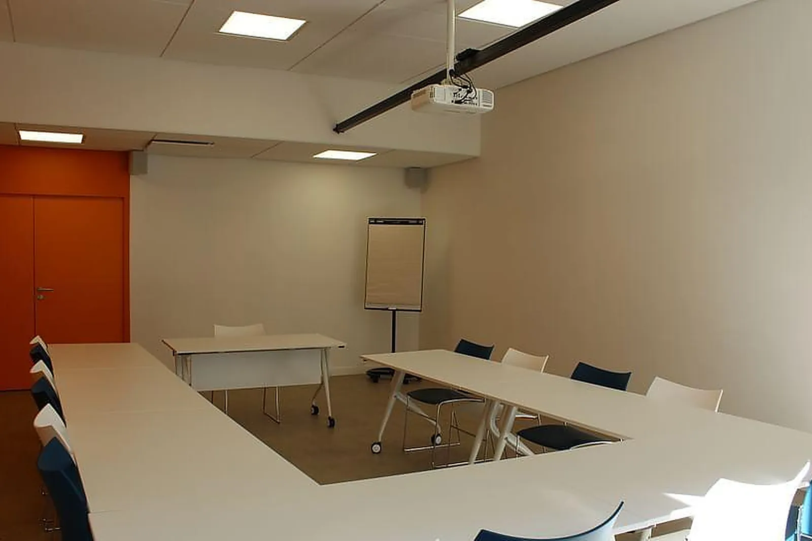 Lieux événementiels, L'EXTRA