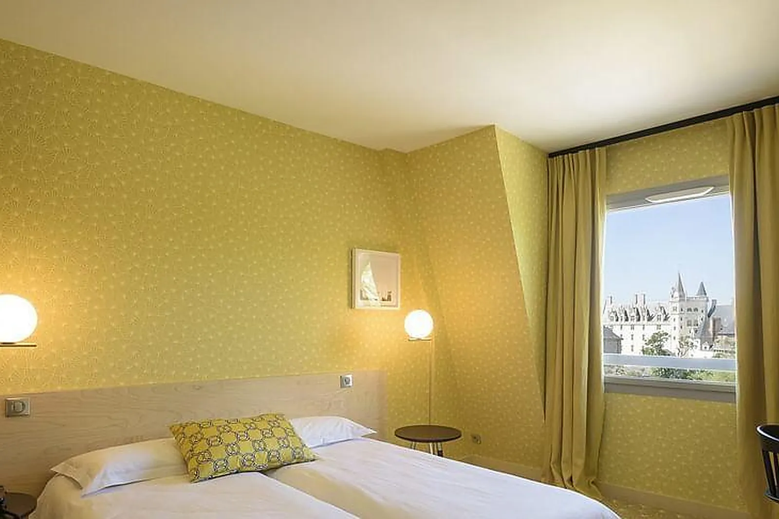 Lieux événementiels, L'HÔTEL