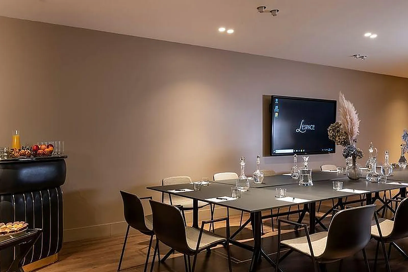 Lieux événementiels, L'HÔTEL