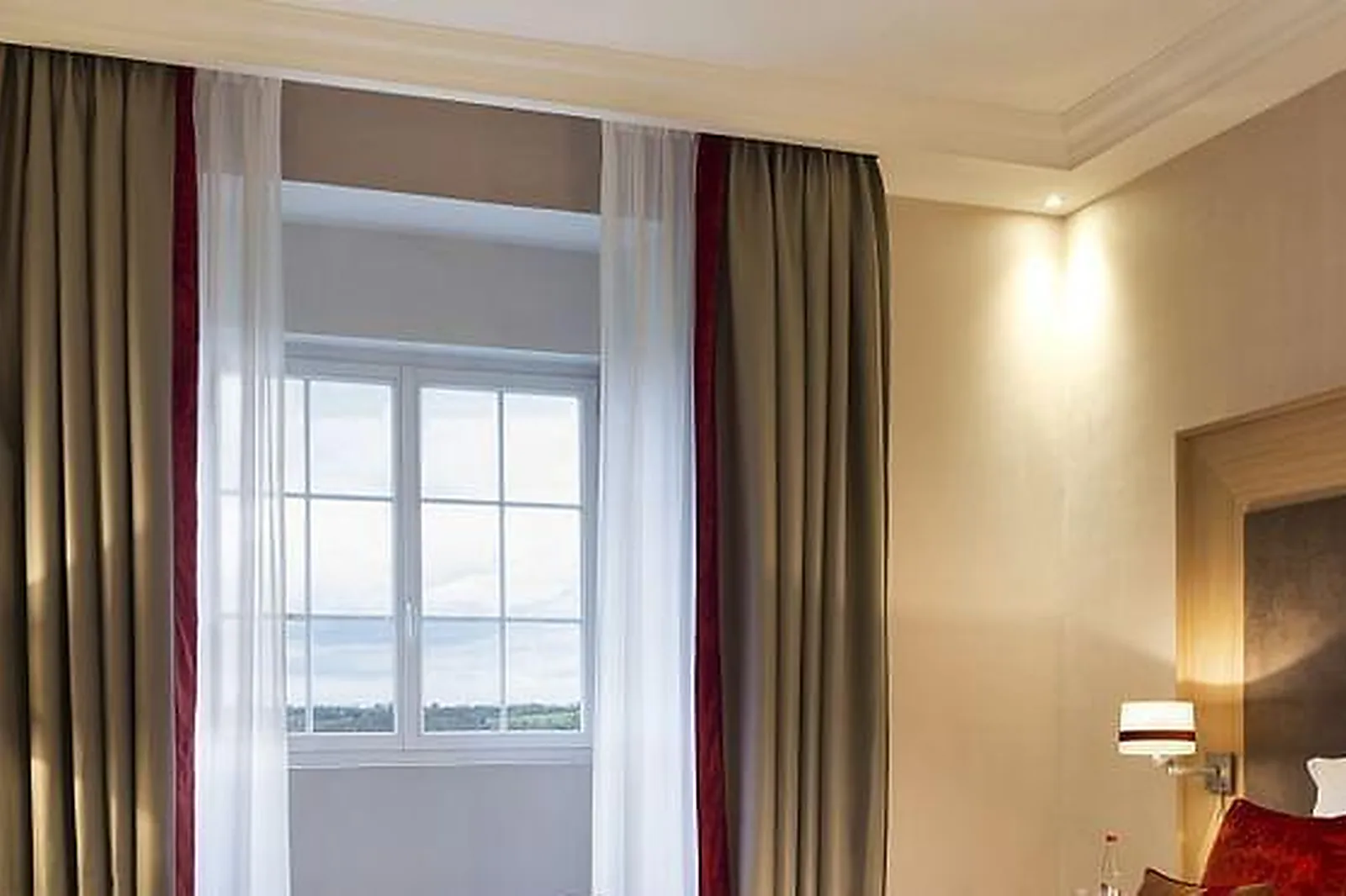 Lieux événementiels, L'HÔTEL DU GOLF ****