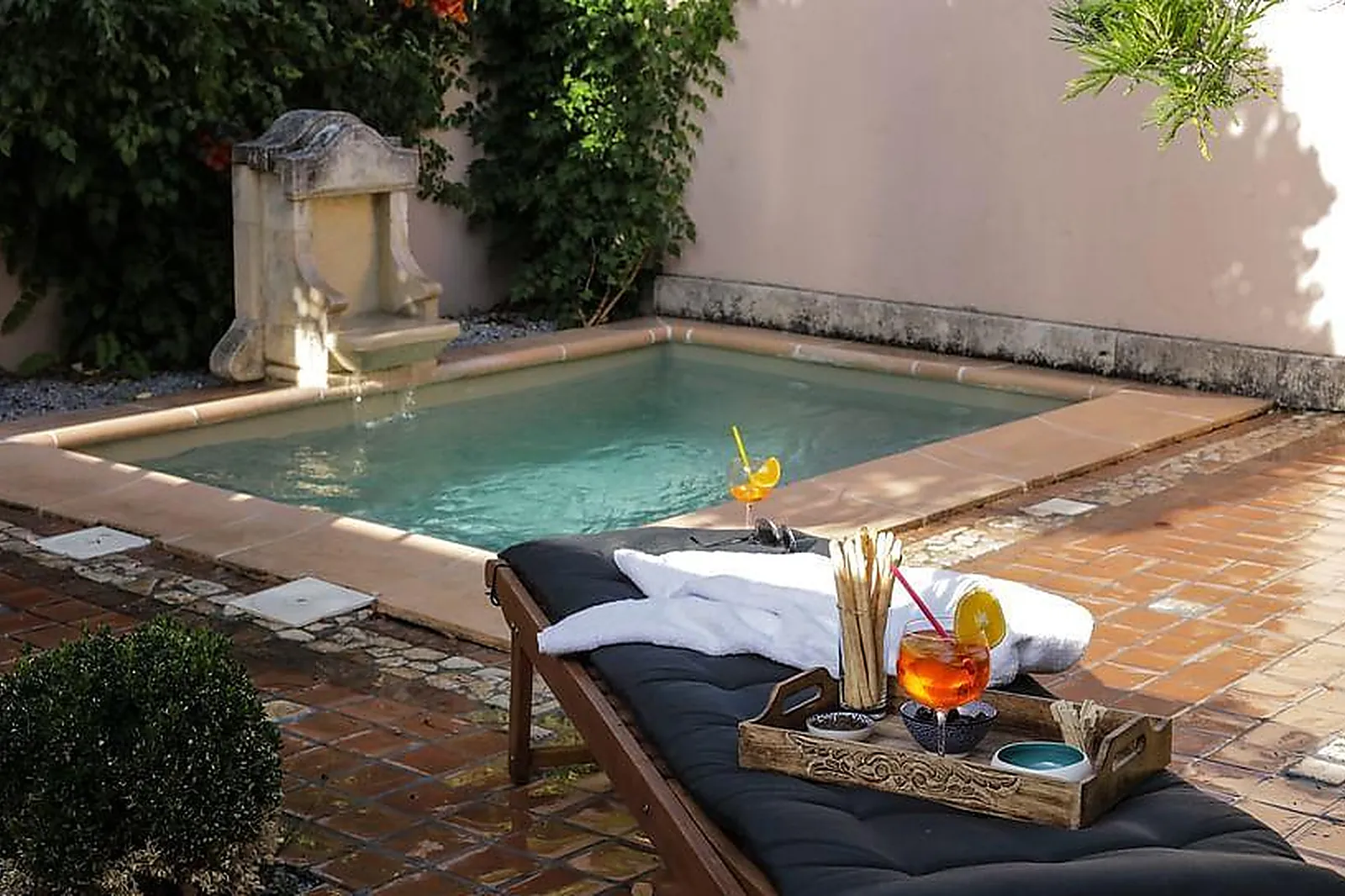 Lieux événementiels, L'INSOUPÇONNÉE