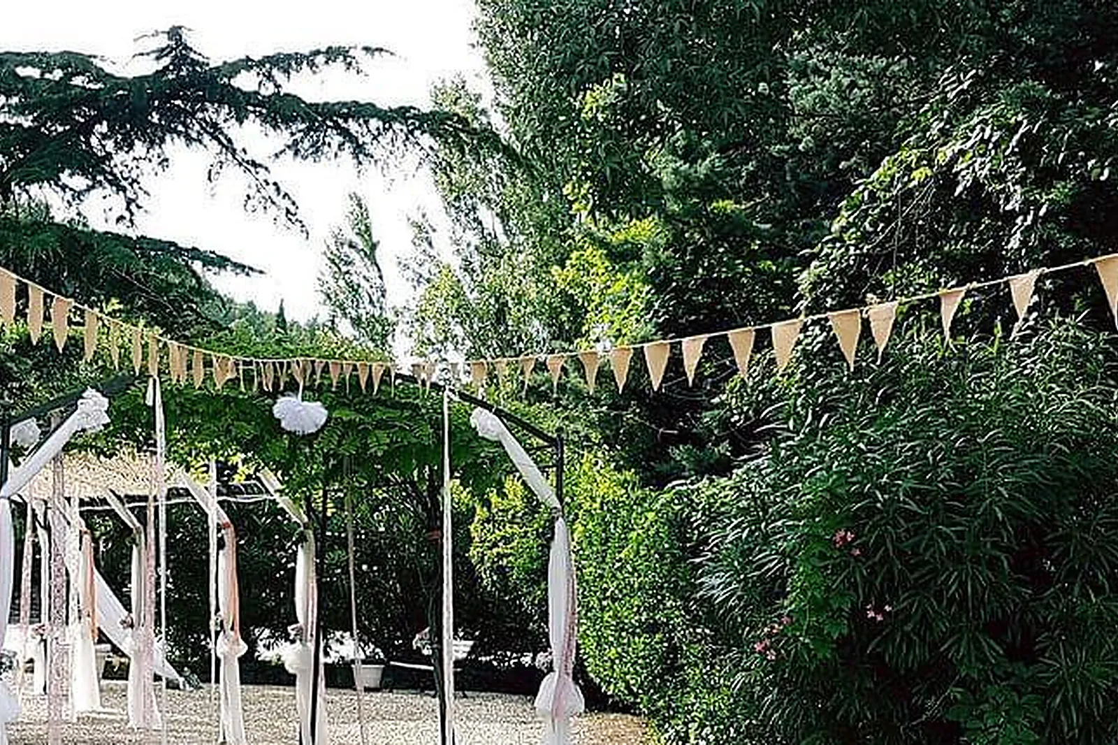 Lieux événementiels, L'INSTANT DES METS