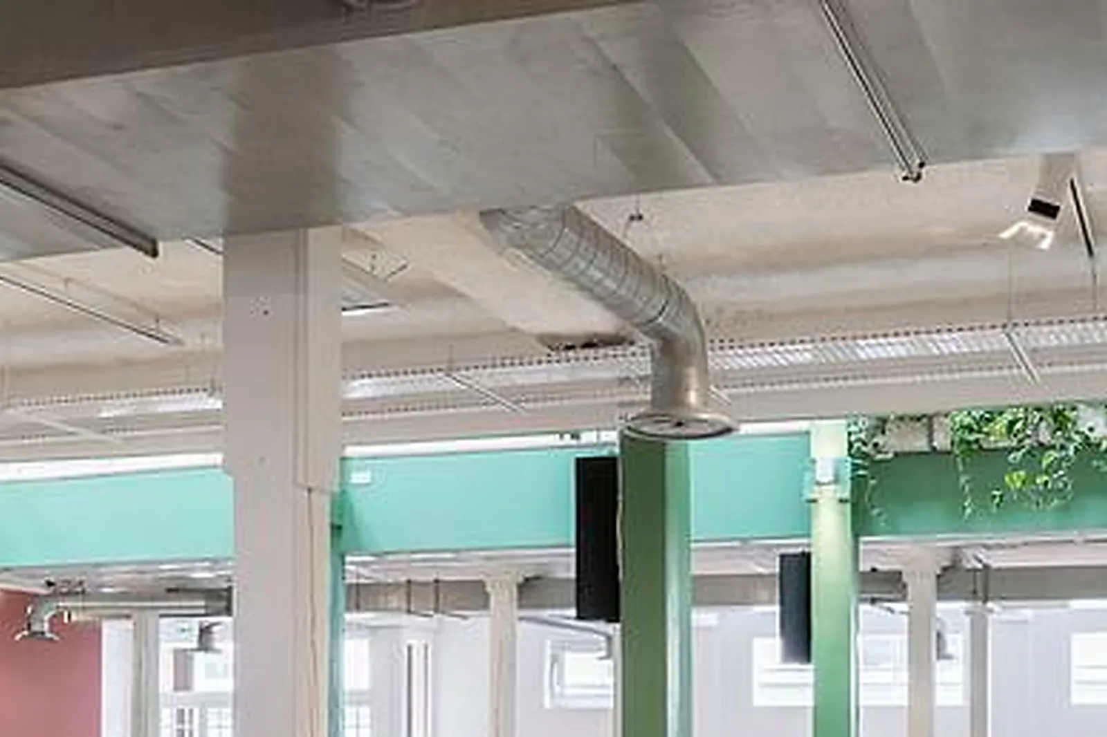 Lieux événementiels, L'USINE