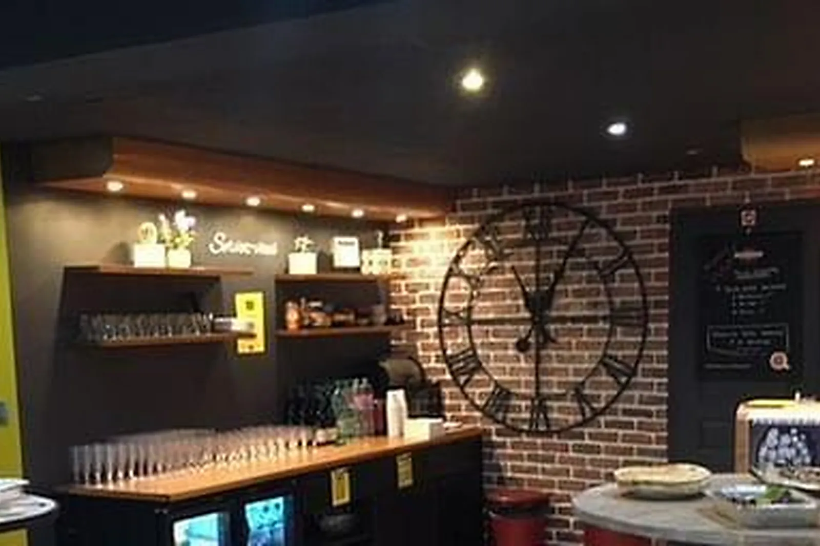 Lieux événementiels, L'USINE CAFÉ & COWORKING