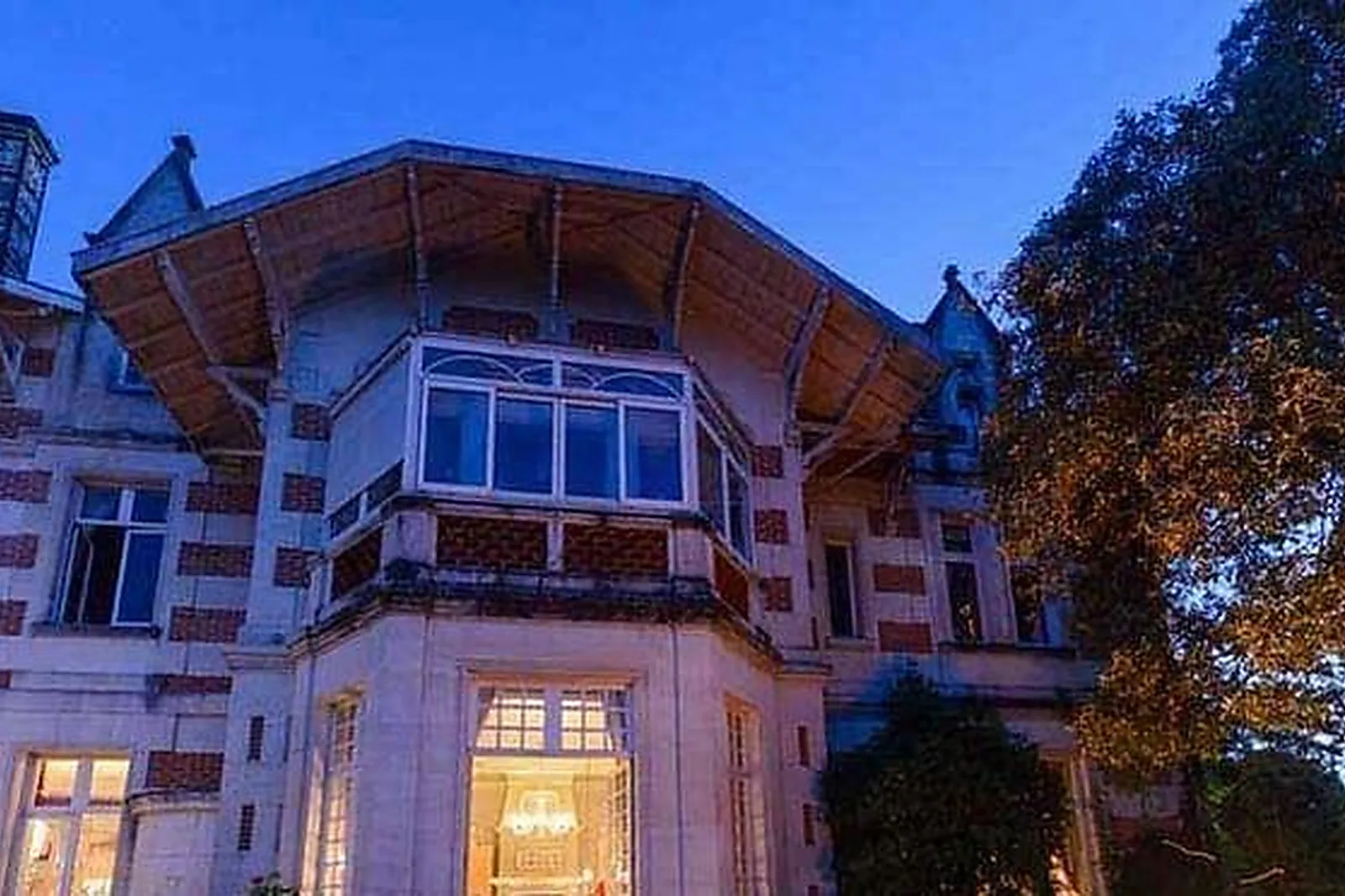 Lieux événementiels, L'YEUSE