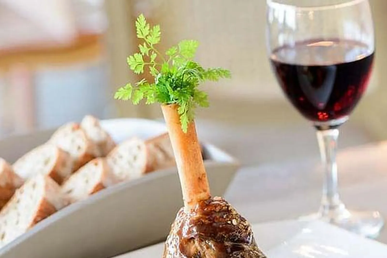 Lieux événementiels, L'YEUSE