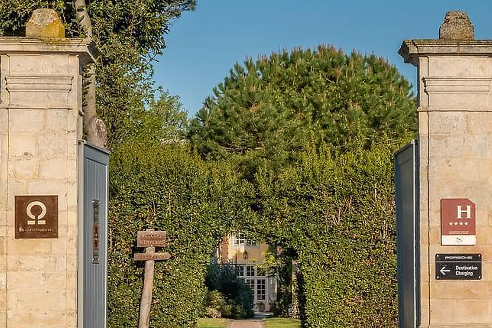 Lieux événementiels, LA BARONNIE HÔTEL & SPA ****