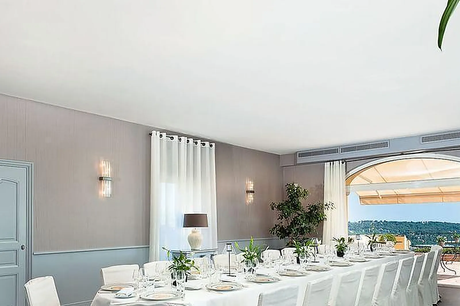 Lieux événementiels, YACHT D'EXCEPTION : LE FJORD 48 EN CORSE