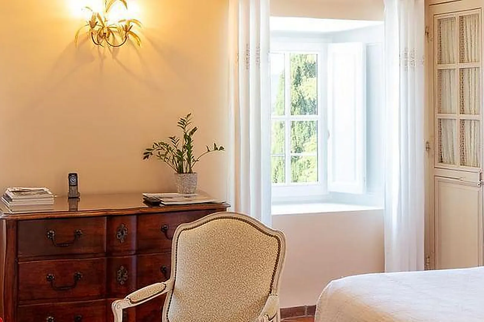 Lieux événementiels, YACHT D'EXCEPTION : LE FJORD 48 EN CORSE