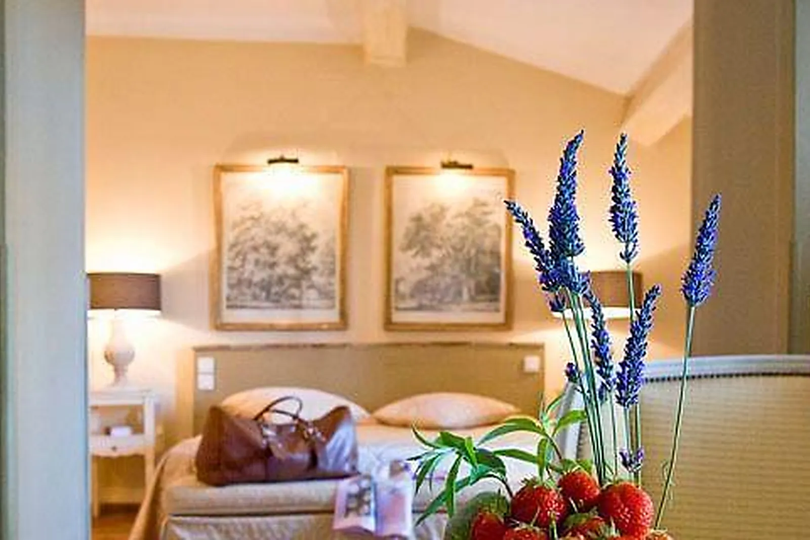 Lieux événementiels, YACHT D'EXCEPTION : LE FJORD 48 EN CORSE