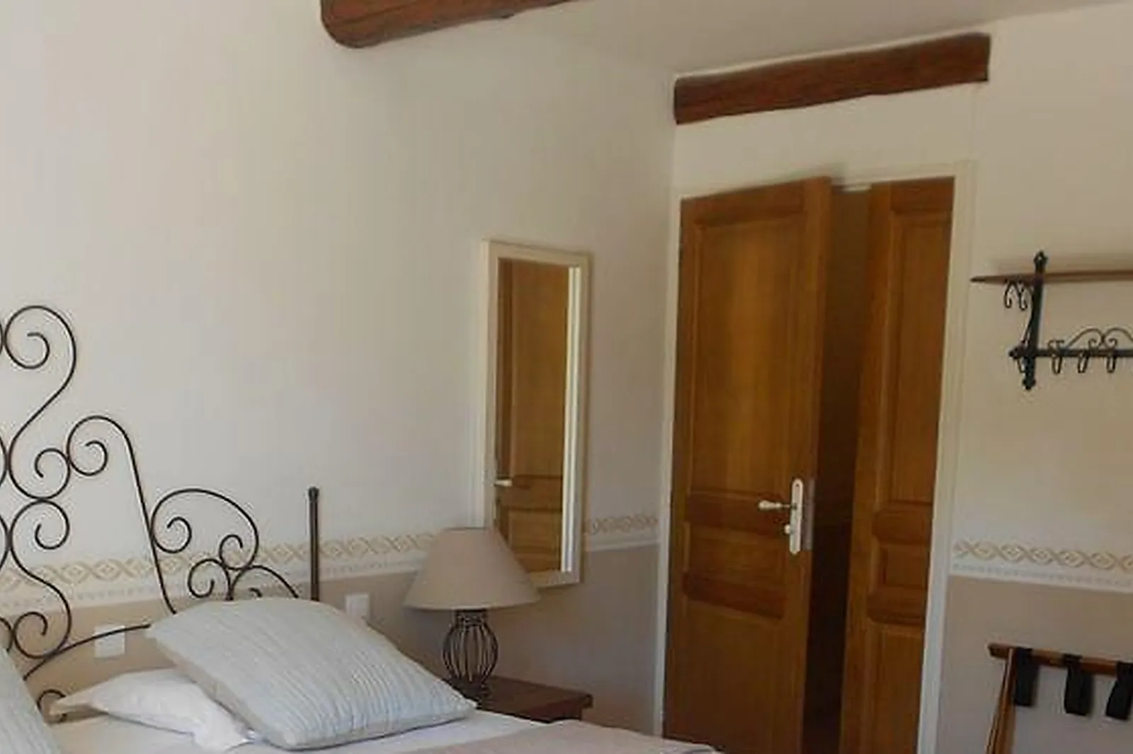 Lieux événementiels, LA BASTIDE D'EYGALIÈRES