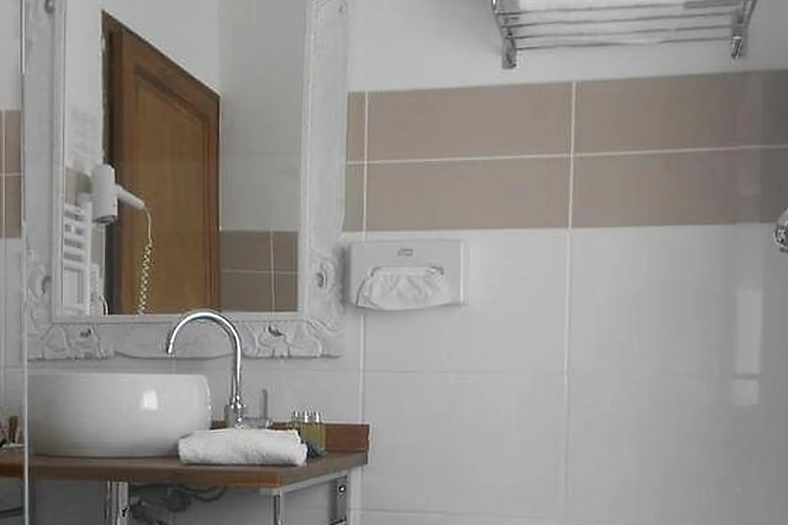 Lieux événementiels, LA BASTIDE D'EYGALIÈRES