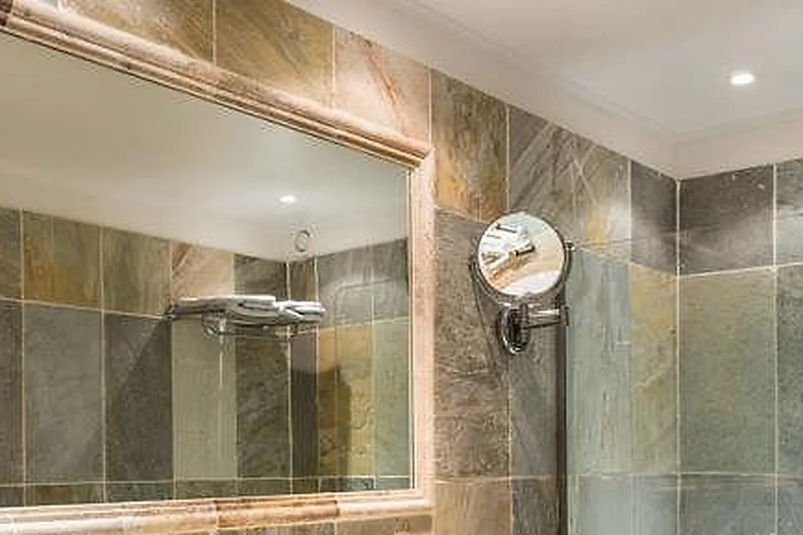 Lieux événementiels, LA BASTIDE DE TOURTOUR HÔTEL & SPA ****