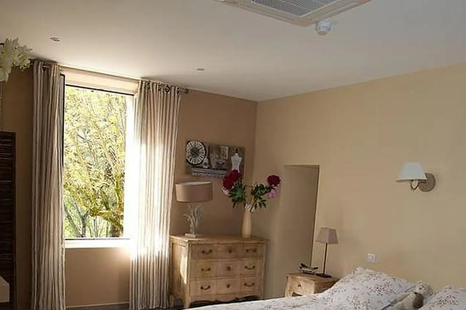 Lieux événementiels, LA BASTIDE DE VENELLES