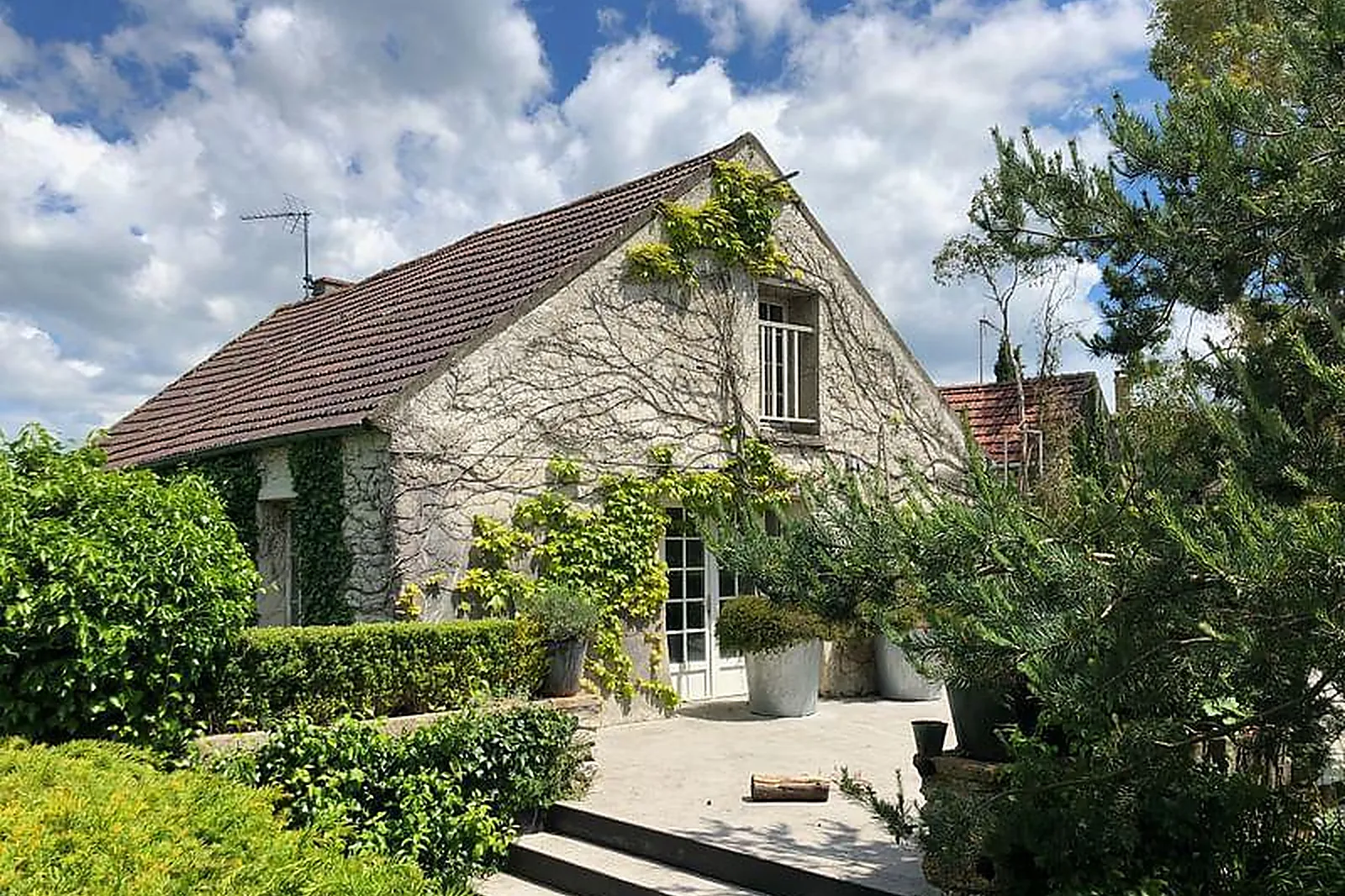 Lieux événementiels, LA BELLE VIE