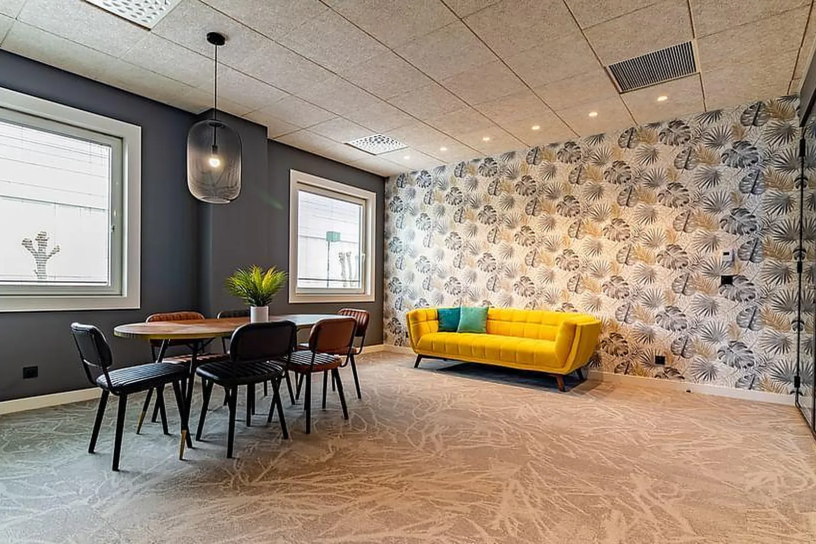 Lieux événementiels, LA BLACK ET LA PEGASE