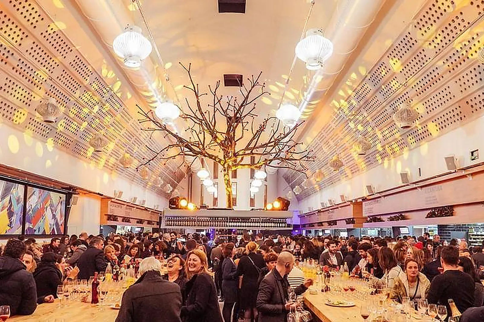 Lieux événementiels, LA BOCA FOODCOURT