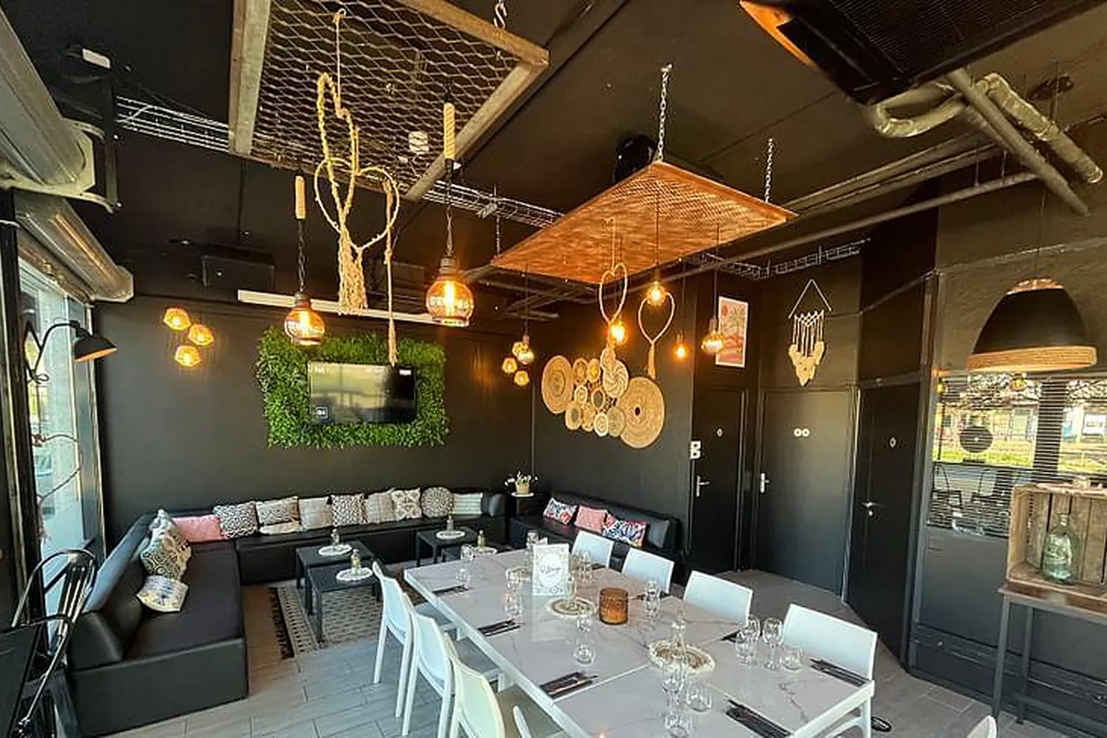 Lieux événementiels, A L'HEURE DES RÊVES