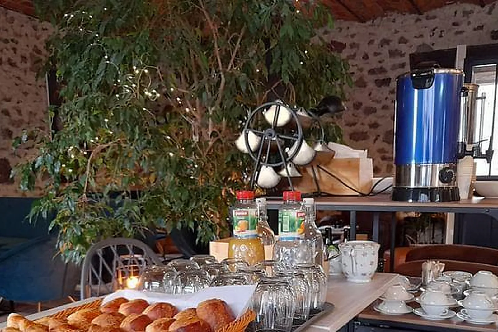 Lieux événementiels, LA BRASSERIE DU CHARRON