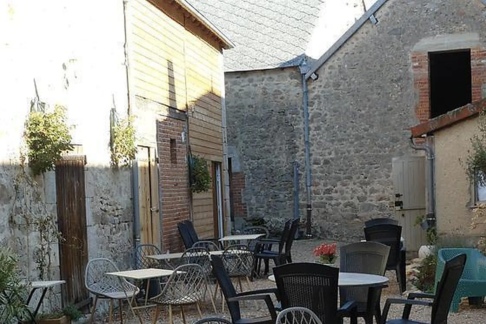 Lieux événementiels, LA BRASSERIE DU CHARRON