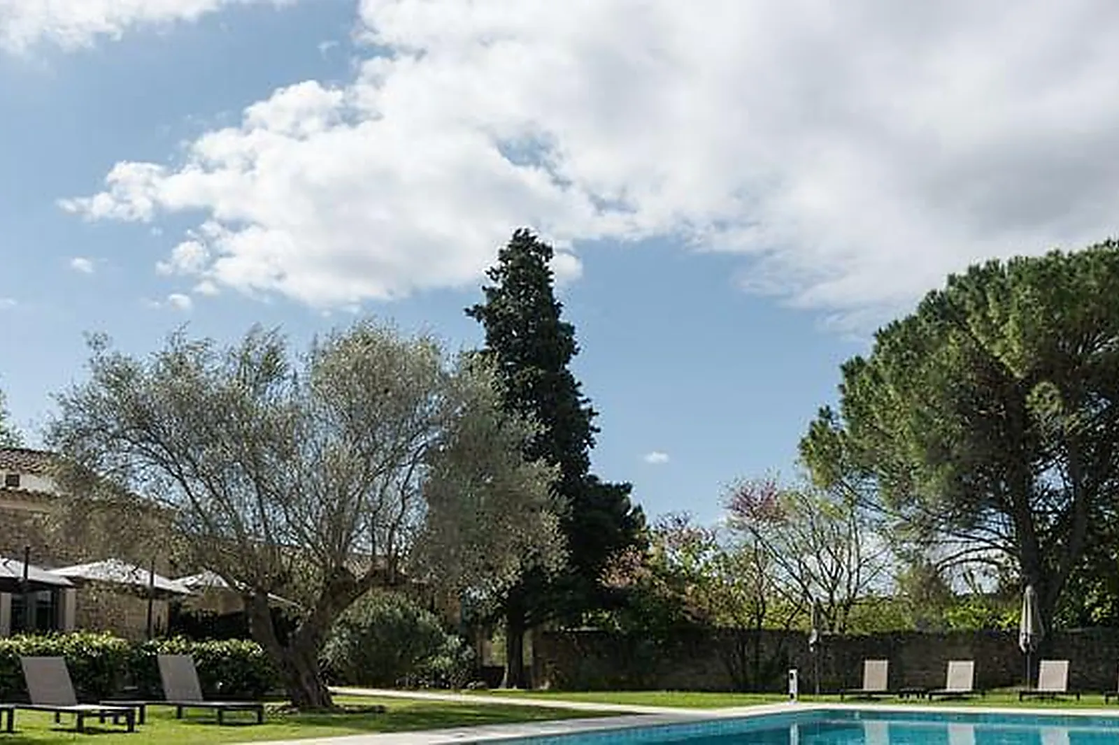 Lieux événementiels, LA BÉGUDE SAINT PIERRE****