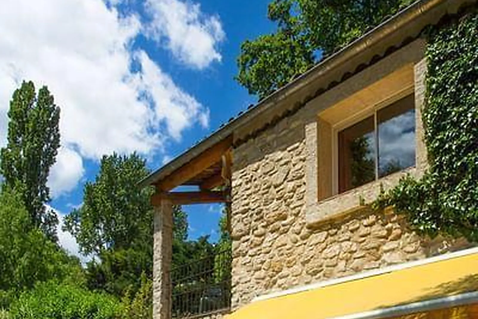 Lieux événementiels, LA CAMPAGNE ST LAZARE ***