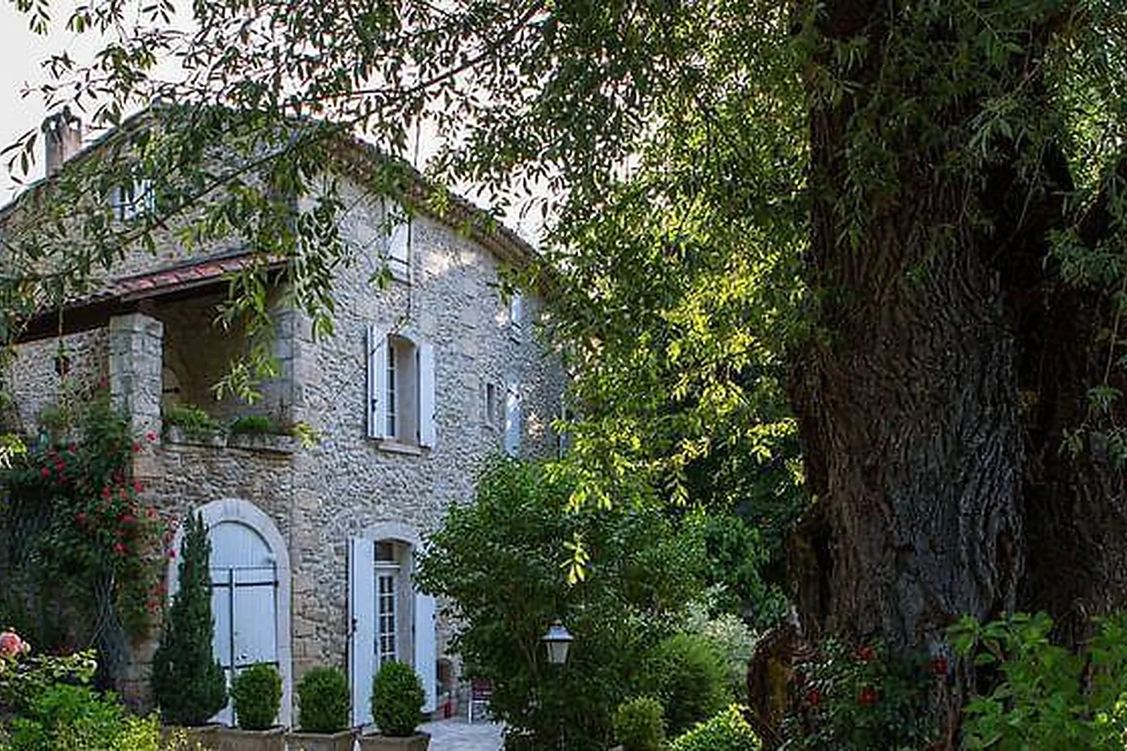 Lieux événementiels, LA CAMPAGNE ST LAZARE ***