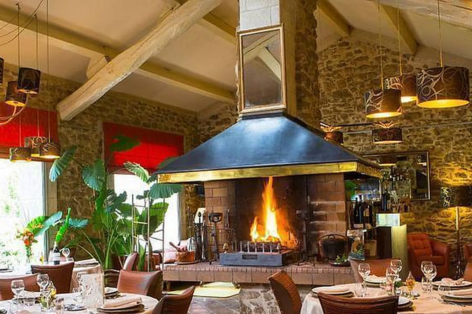 Lieux événementiels, LA CAMPAGNE ST LAZARE ***