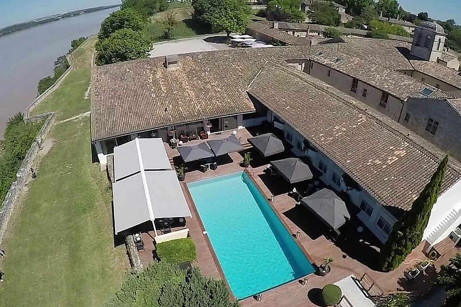 Lieux événementiels, LA CITADELLE DE BLAYE ***