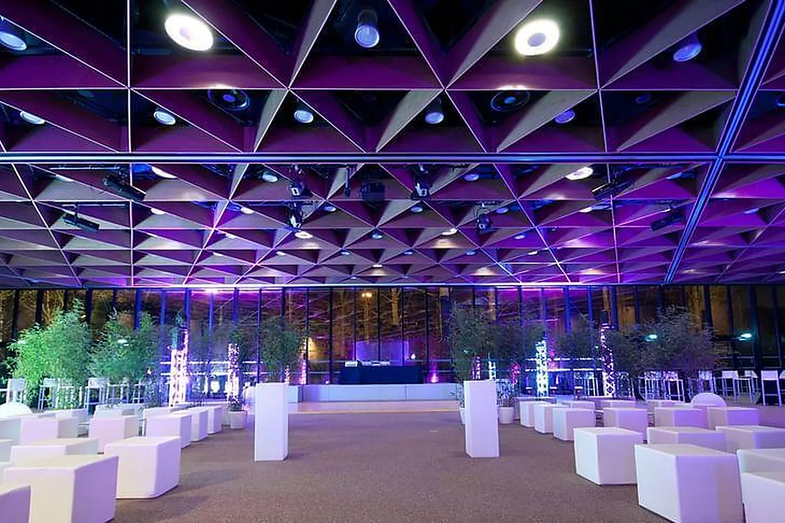 Lieux événementiels, LA CITÉ DES ECHANGES