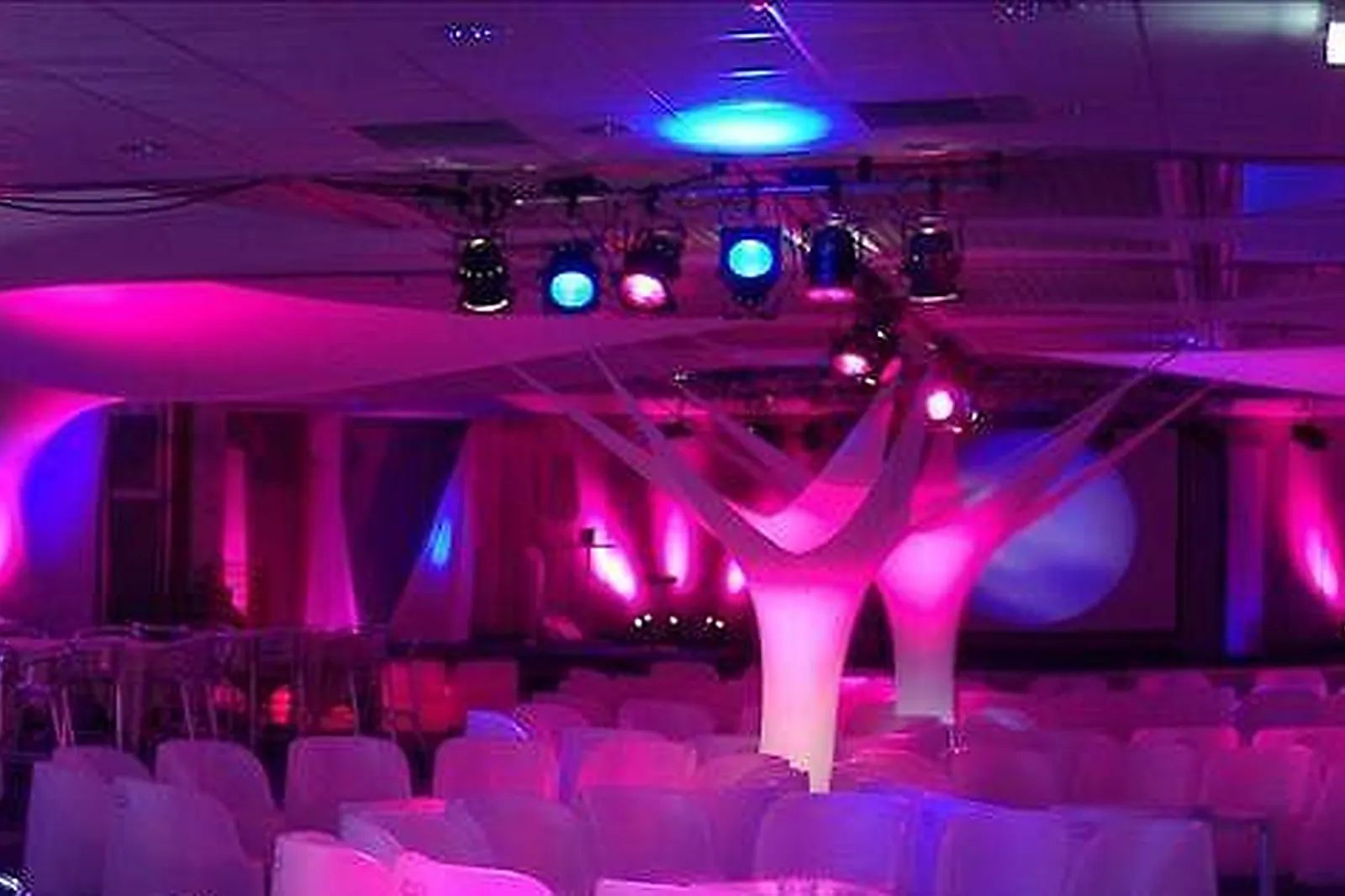 Lieux événementiels, LA CITÉ DES ECHANGES