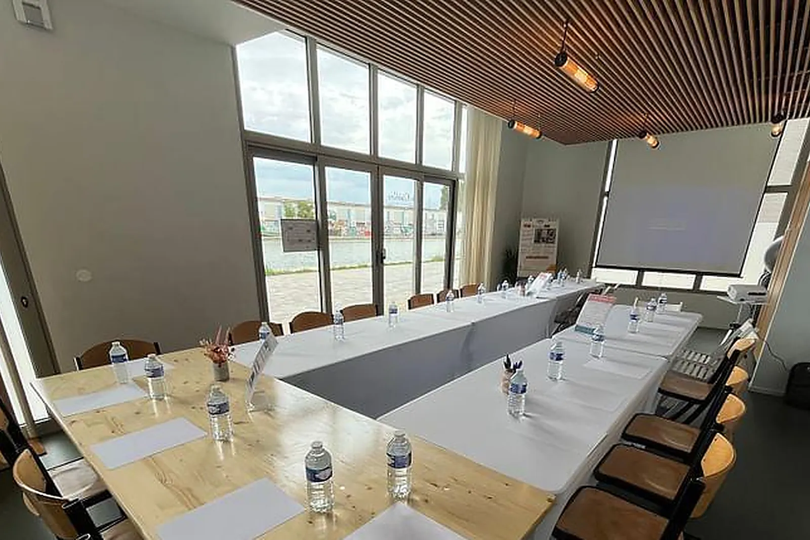 Lieux événementiels, LA CLAIRIÈRE