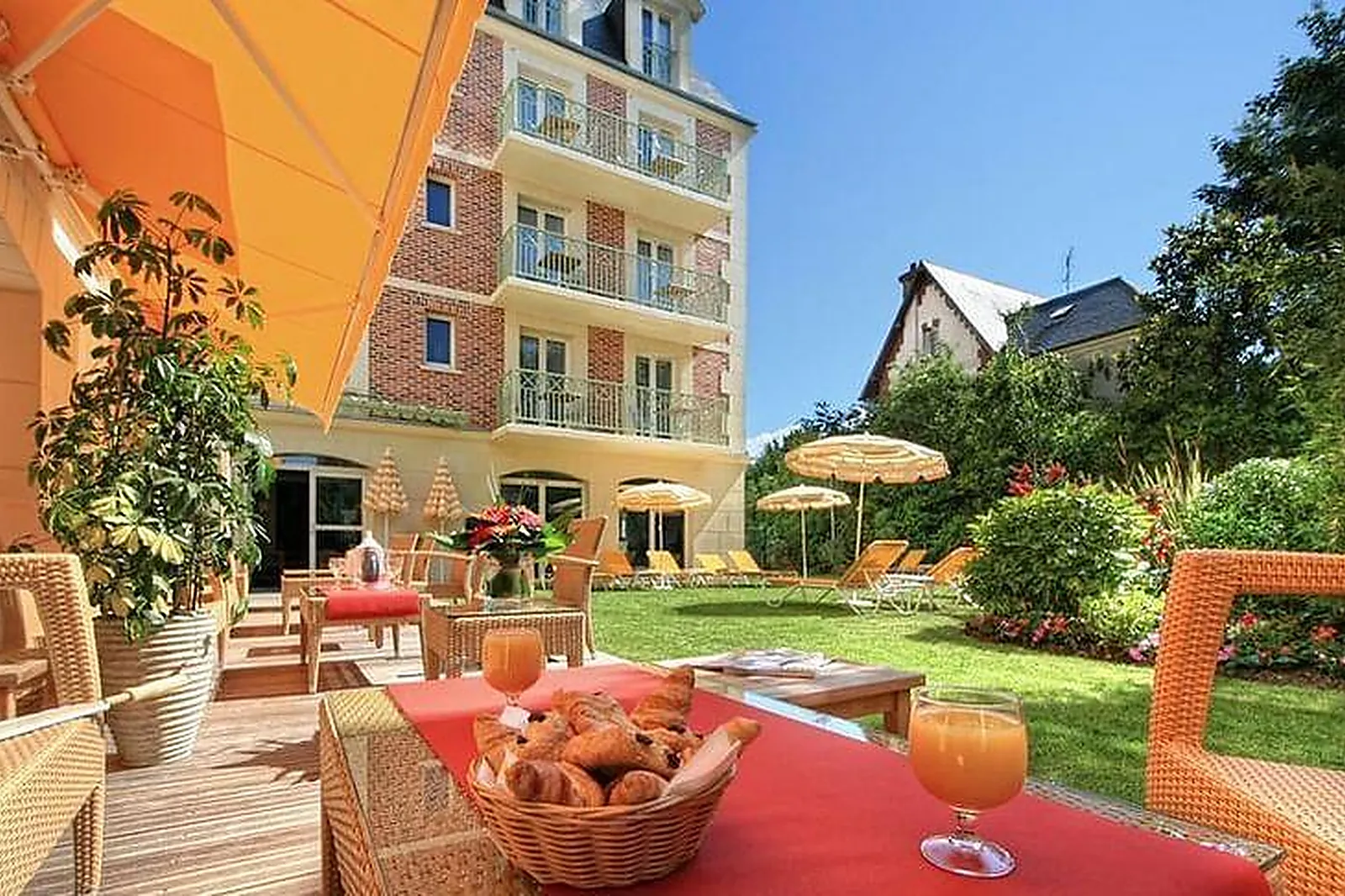 Lieux événementiels, LA CLOSERIE DEAUVILLE ****