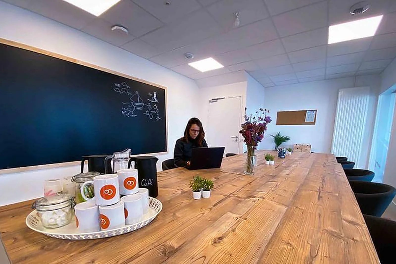 Lieux événementiels, LA COLLOC - LA TRINITÉ SUR MER