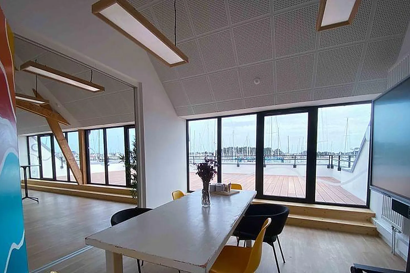 Lieux événementiels, LA COLLOC - LA TRINITÉ SUR MER